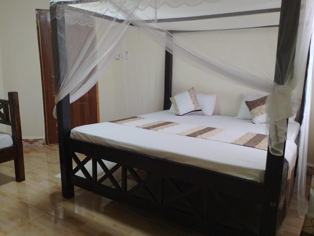 Blessing Holiday Homes - Diani Beach Eksteriør bilde